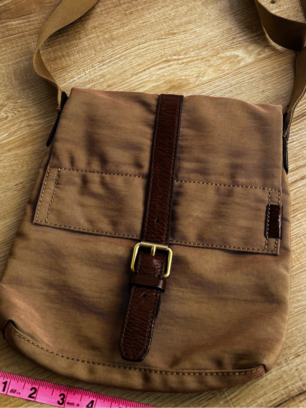 Fossil Tan Canvas Messenger Bag with Brown Leather Strap - Picture 5 of 14